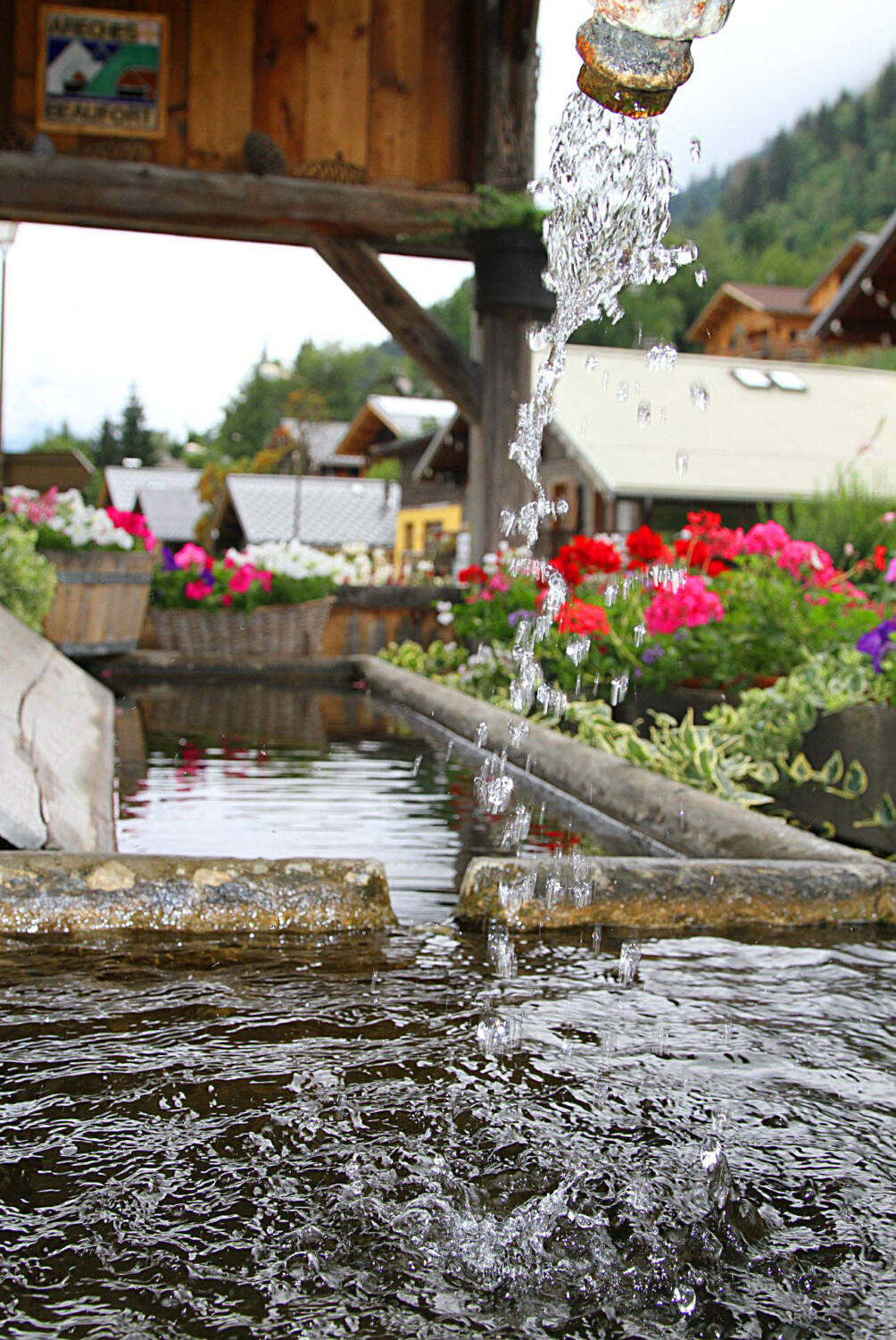 Areches Beaufort Village fleuri